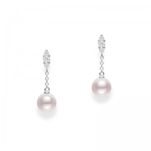 Mikimoto 18K White Gold Earrings with 2 Round Akoya Pearls A+ 7mm & 6 Round Diamonds .19 Tcw F-G VS