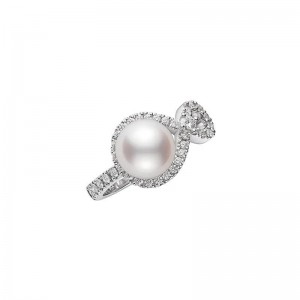 Mikimoto 18K White Gold Ring with 1 Round Akoya Pearl A+ 8mm and Round Diamonds 0.2 Tcw F-G VS  Size 6.5