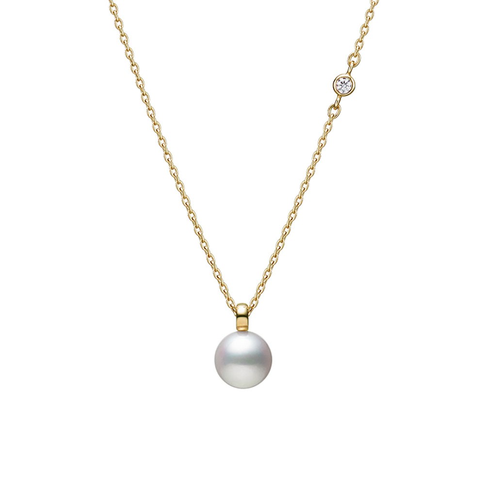 Mikimoto 18K Yellow Gold Necklace with 1 Round Akoya Pearl A+ 7mm & 1 Round Diamond 0.02 Cts F-G VS 18/16