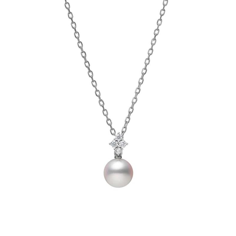 Mikimoto 18K White Gold Pendant with 1 Round Akoya Pearl A+ 7.5mm with 1 Round Brilliant Cut Diamond 0.08 Cts F-G VS